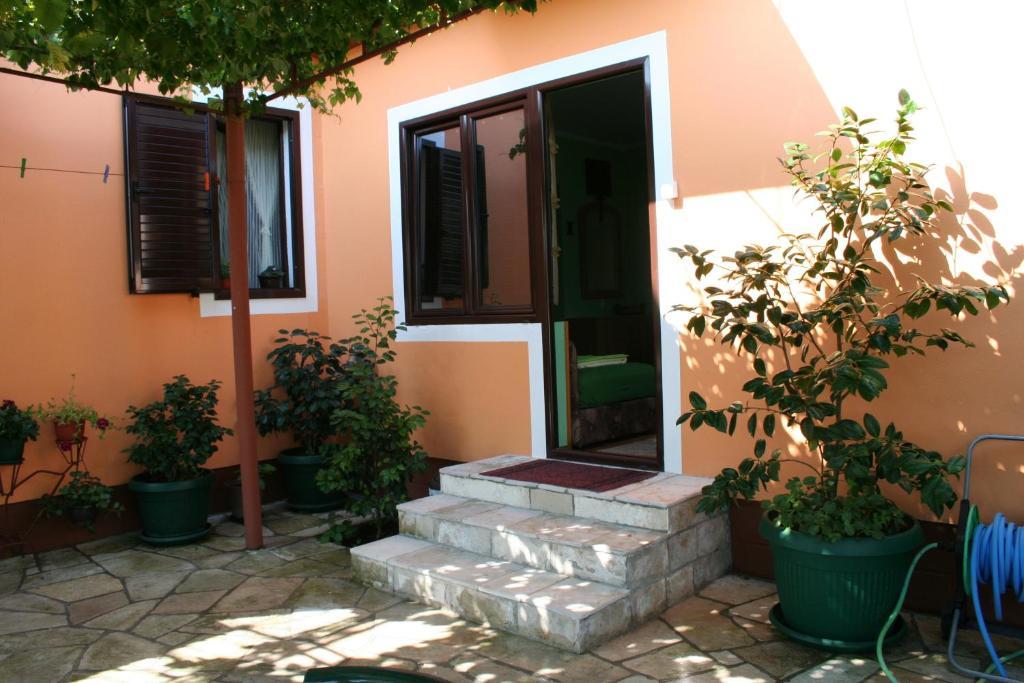 Apartments Penovic Kotor Rum bild